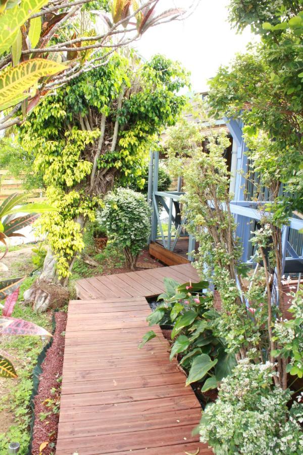 Les Bungalows Du Chateau D'O Petite Île 외부 사진